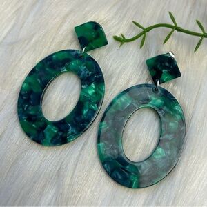 Green Oval resin dangle earrings